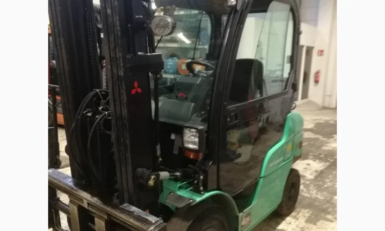 Газовый погрузчик Mitsubishi FG25N - фото № 1