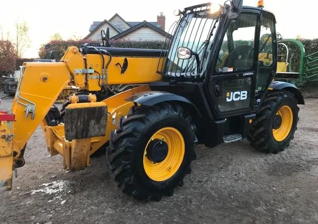 Телескопический погрузчик JCB 533-125. Без пробега по Украине - фото № 1