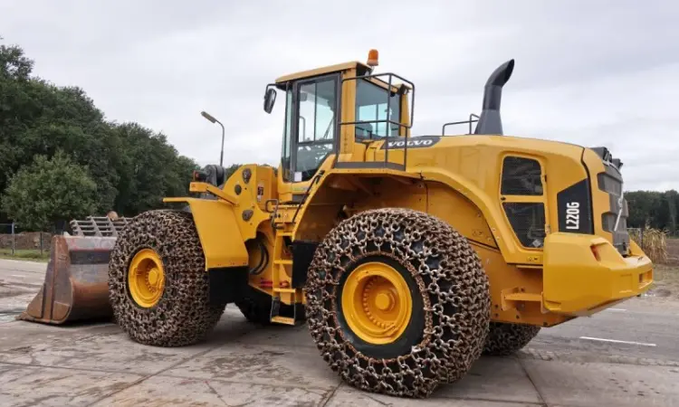 Фронтальный погрузчик Volvo L220G - фото № 3