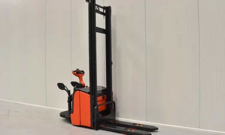 Штабелер Linde L 14 AP - фото № 1