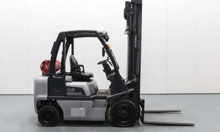 Вилочный погрузчик Nissan U1D2A25LQ 2012 года - фото № 4