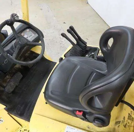 Вилочный погрузчик Hyster S3.50XM 2003 года - фото № 5