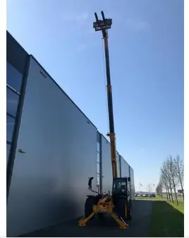 Телескопічний погрузчик JCB 540-140. Будівельна техніка - фото № 11