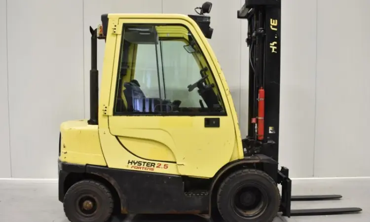Вилочный погрузчик Hyster H 2.5 FT. Спецтехника б/у - фото № 2