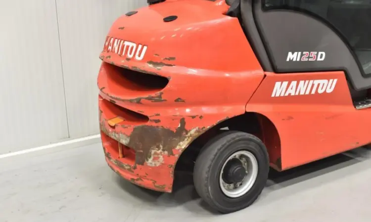 Вилочный погрузчик Manitou MI 25 D - фото № 7