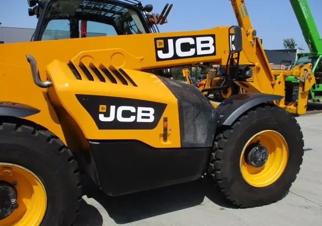 Телескопический погрузчик JCB 541-70 WasteMaster - фото № 7