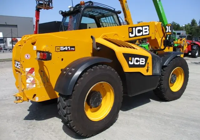 Телескопический погрузчик JCB 541-70 WasteMaster - фото № 6