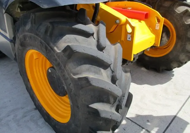 Телескопический погрузчик. Телескопический погрузчик JCB 535-95 - фото № 2
