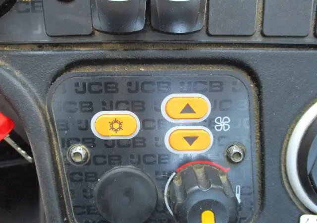 Телескопический погрузчик. Телескопический погрузчик JCB 535-95 - фото № 16