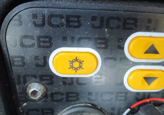 Телескопический погрузчик JCB 533-105. Спецтехника - фото № 16