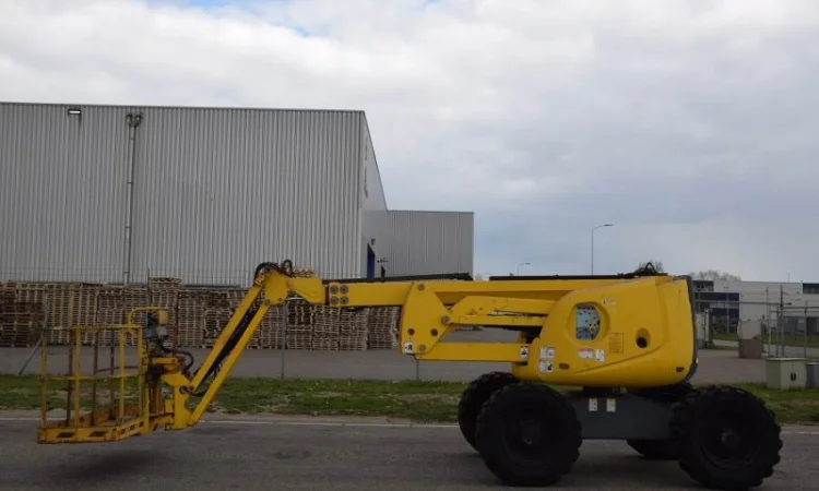 Коленчатый подъемник Haulotte HA16PXNT - фото № 2