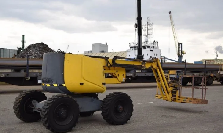 Коленчатый подъемник Haulotte HA16PXNT - фото № 4