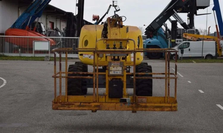 Коленчатый подъемник Haulotte HA16PXNT - фото № 7