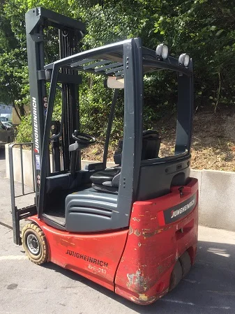 Вилочный погрузчик Jungheinrich EFG213 - фото № 2
