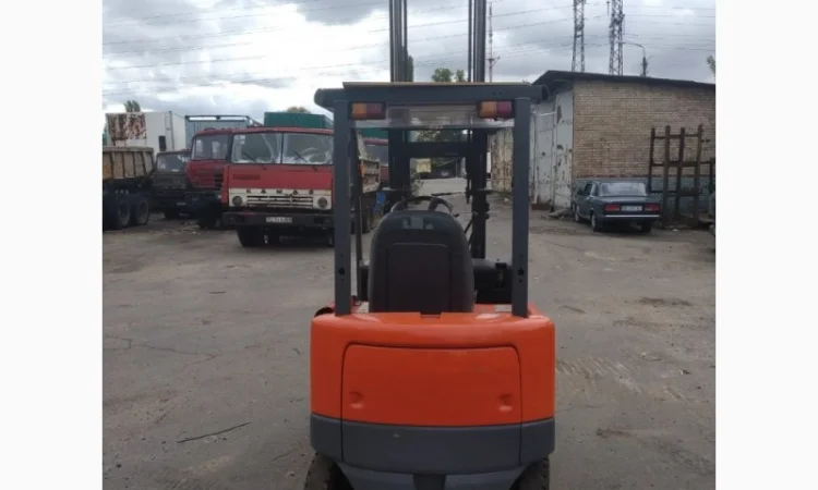 Вилочный погрузчик Toyota 6FB15. В Наличии - фото № 6