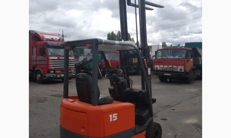 Вилочный погрузчик Toyota 6FB15. В Наличии - фото № 7