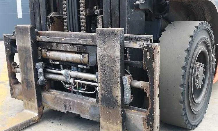 Вилочный погрузчик Toyota 02-8FGF25 - фото № 5