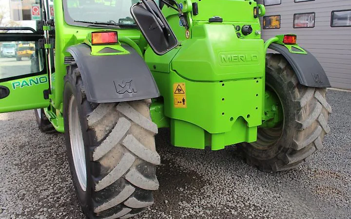 Продам Телескопічний навантажувач Merlo P32.6 - фото № 5