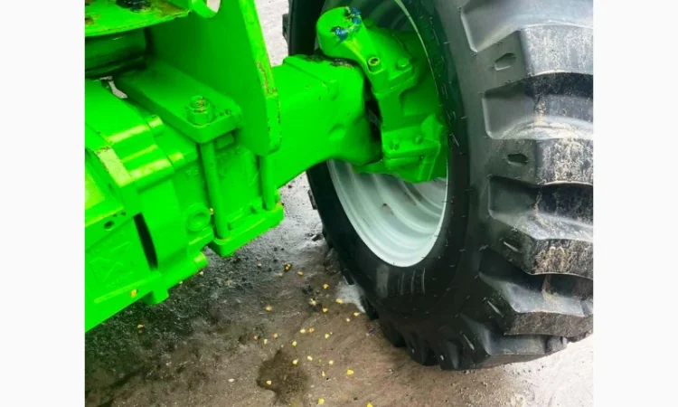 Телескопічний навантажувач MERLO P34.7 Plus - фото № 10