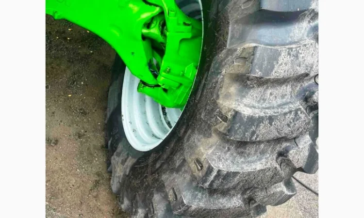 Телескопічний навантажувач MERLO P34.7 Plus - фото № 12