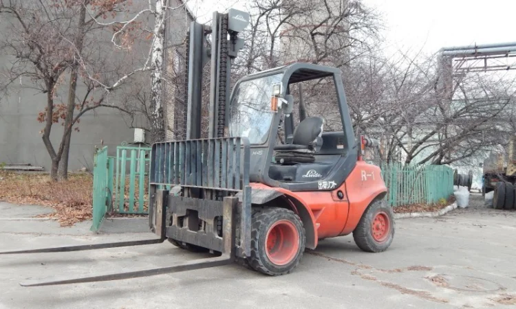 Вилочный погрузчик бу LINDE H45D - фото № 1