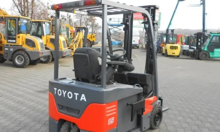 Электропогрузчик Toyota 7FBEF15 - фото № 4