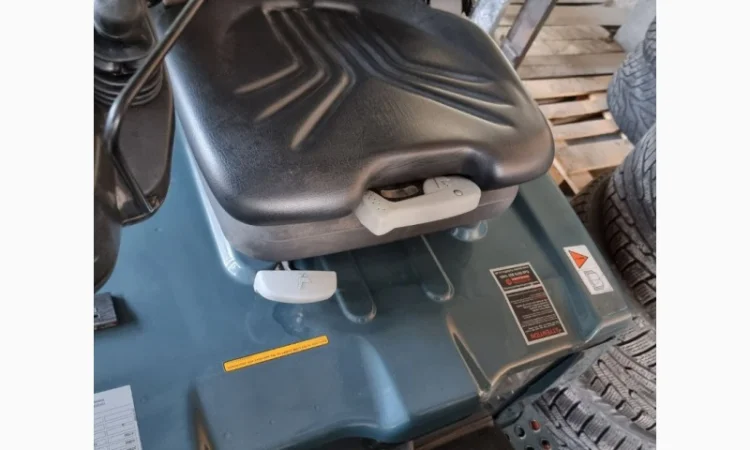 Вилковий електронавантажувач Toyota 8FBM20T 2016 року в наявності - фото № 10