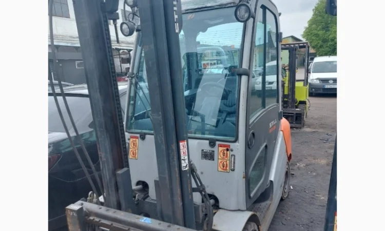 Вилочный погрузчик 3т. дизель в аренду - фото № 2