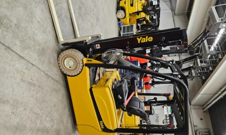 Електронавантажувач новий 1.5т. Yale ERP15VTSWB - фото № 5