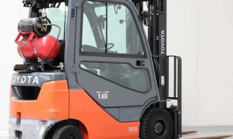 Навантажувач вилковий 1.8т. Toyota 2021 року 3012 мотогодин кабіна - фото № 2