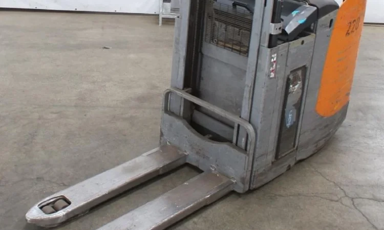 Самохідний електровізок штабелер Still 2т. з літій-іонної акб 2018 року - фото № 1