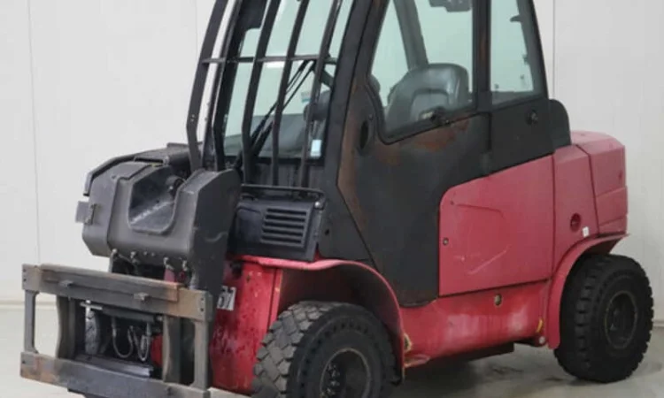 Навантажувач повнопривідний 3.5т. JCB TLT35D 4х4 з кабіною - фото № 2