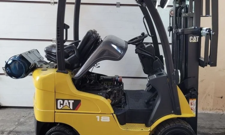 Навантажувач вилковий бу 1.8т Caterpillar вагоннік двигун Nissan K21 в наявності - фото № 6