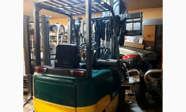 Аренда вилочного погрузчика 1.5т. Komatsu FB15EX-11 с захватом или без - фото № 1