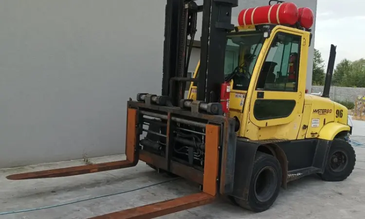 Вилочный погрузчик кара бу 8т. Hyster 3.2м. подъем 2011 года - фото № 1