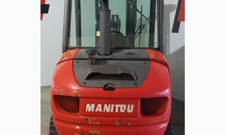 Погрузчик вилочный повышенной проходимости Manitou MSI30 триплекс 2011 года 1973 мч - фото № 4