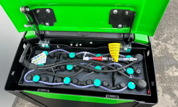 Нова електротележка електророкла з підножкою Cesab BT Toyota з підножкою - фото № 4