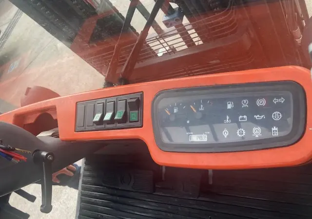 Вилковый погрузчик кара 1.5т. BT C4G150D двигатель Toyota 4Y - фото № 2