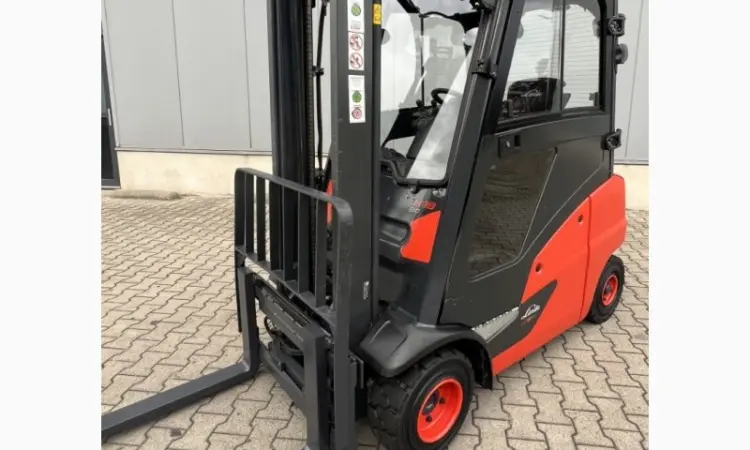 Вилочный погрузчик Linde H18T-02 2019 года кабина - фото № 5