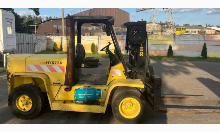 Вилочный погрузчик бу 6т. Hyster 4650 мм подъем 2200 мм габарит - фото № 2