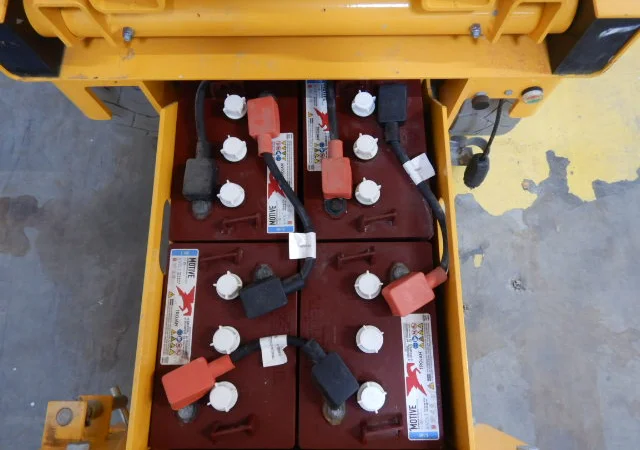 Ножничный подъемник Haulotte Compact 10N 2021 года 112 моточасов - фото № 3