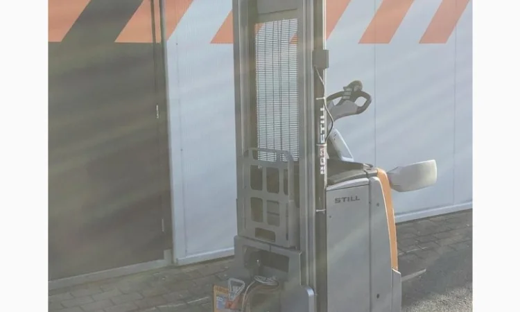 Штабелер Still EXV-SF14 2016 года 2702 моточасов - фото № 4