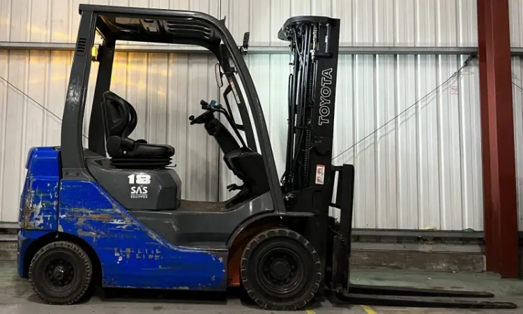 Вилковий навантажувач Toyota 02-8FDF18 дизель 2014 року 3000 мотогодин - фото № 5