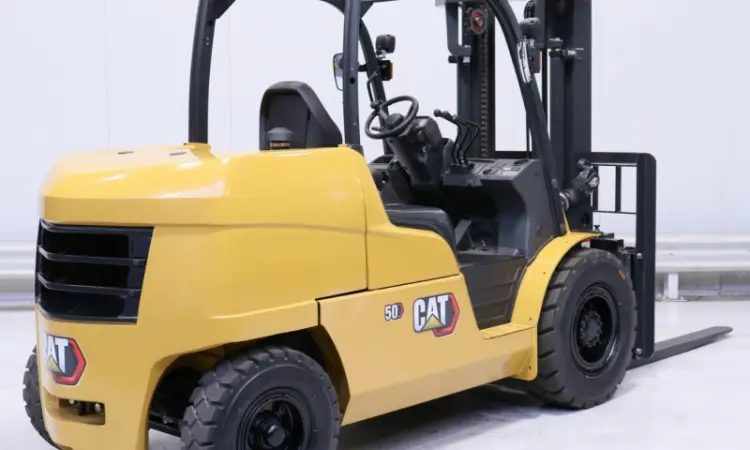 Новый дизельный погрузчик Caterpillar DP50NT 2022 года 1 моточас - фото № 4