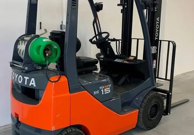 Погрузчик 1.5т. Toyota 02-8FGF15 70 моточасов состояние нового - фото № 1