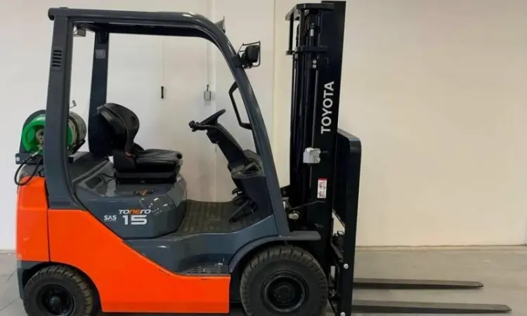 Погрузчик 1.5т. Toyota 02-8FGF15 70 моточасов состояние нового - фото № 4