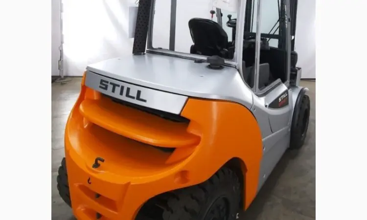 Дизельный вилочный погрузчик 5т. Still RX70-50 2018 года - фото № 1