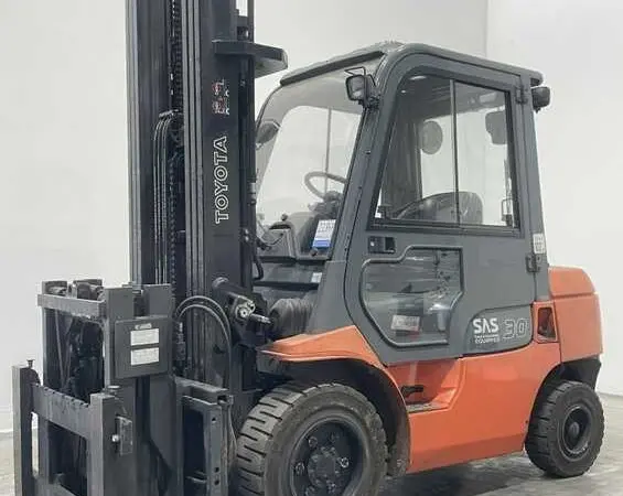 Вилочный погрузчик кара 3т. Дизель Toyota 62-7FGF30 с пантографом - фото № 4