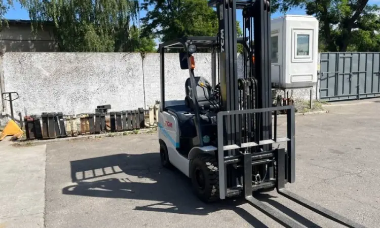 Новый вилочный погрузчик ТСМ 1.8т. 4750 мм подъем газ/бензин - фото № 1