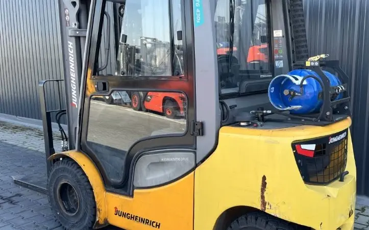 Вилочный погрузчик Jungheinrich TFG430s 2019 года кабина телескопические вилы - фото № 3